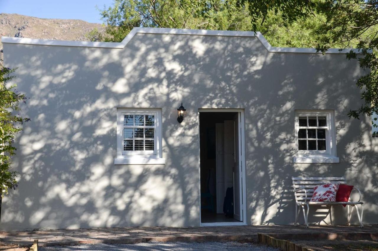 Krom Cottage モンタギュー エクステリア 写真